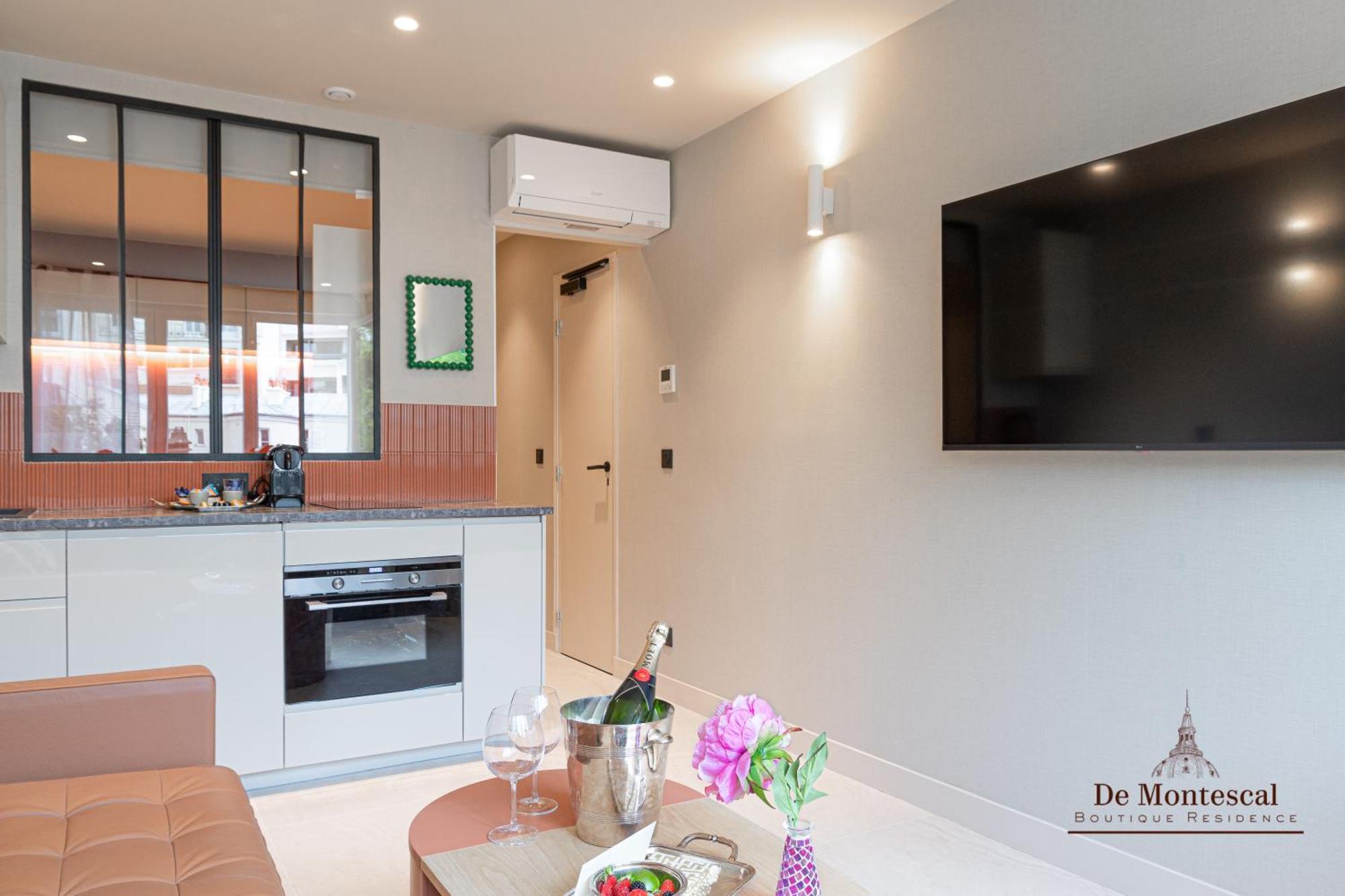 De Montescal Montparnasse Ac Appartment In A Prime Location 22 -36M2 Paris Exterior photo