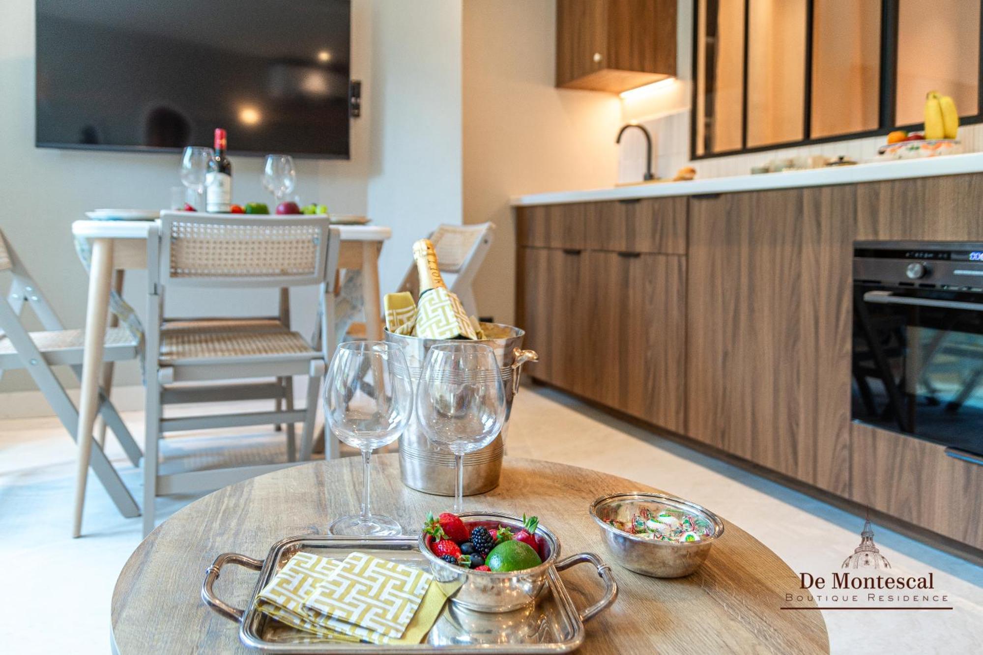 De Montescal Montparnasse Ac Appartment In A Prime Location 22 -36M2 Paris Exterior photo