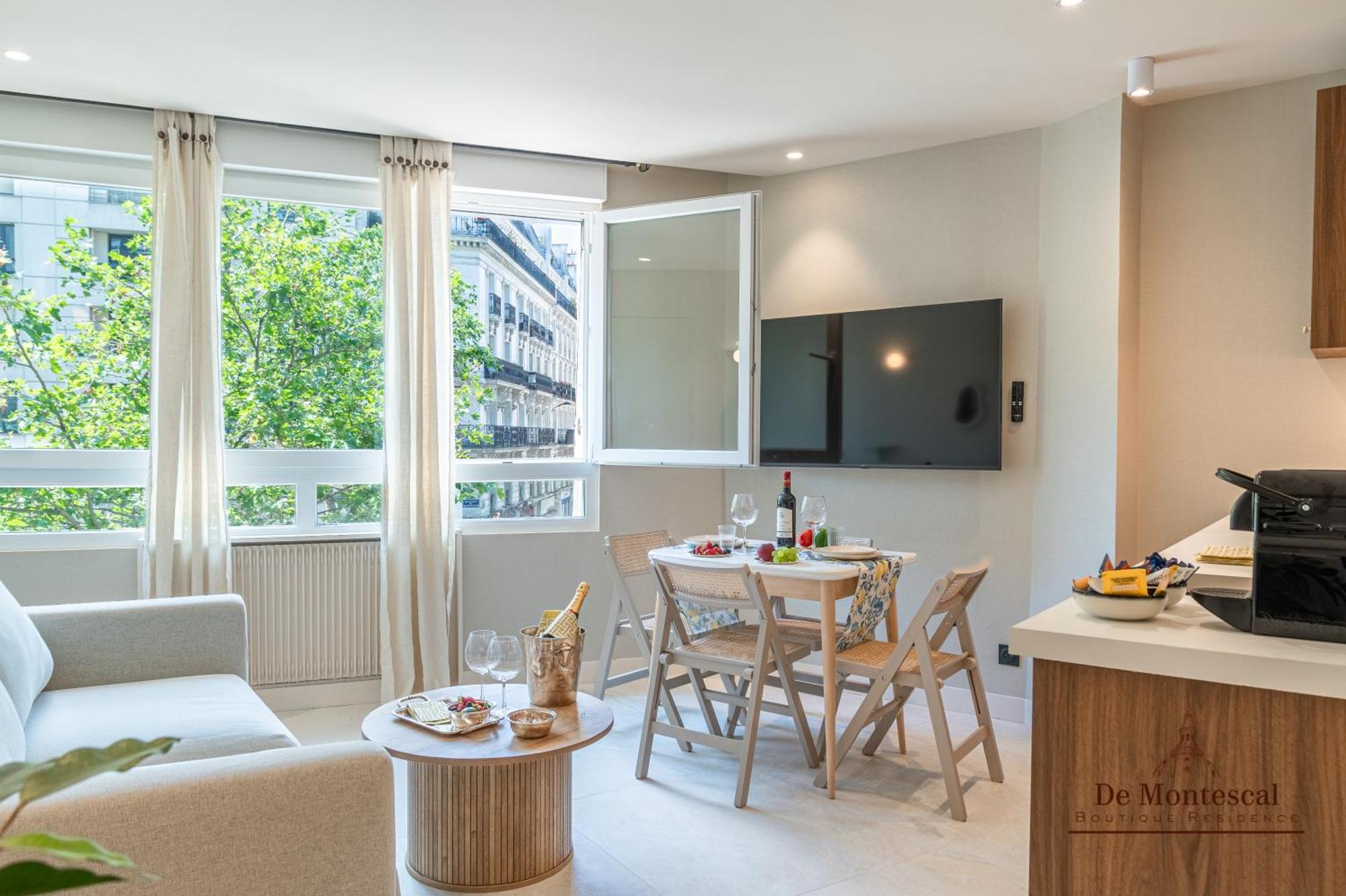 De Montescal Montparnasse Ac Appartment In A Prime Location 22 -36M2 Paris Exterior photo